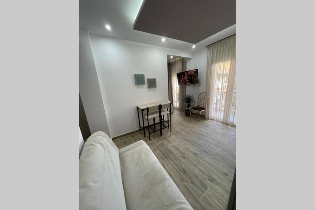 Comfort And Seaview Apartment Nea Paralia Thessalonique Extérieur photo